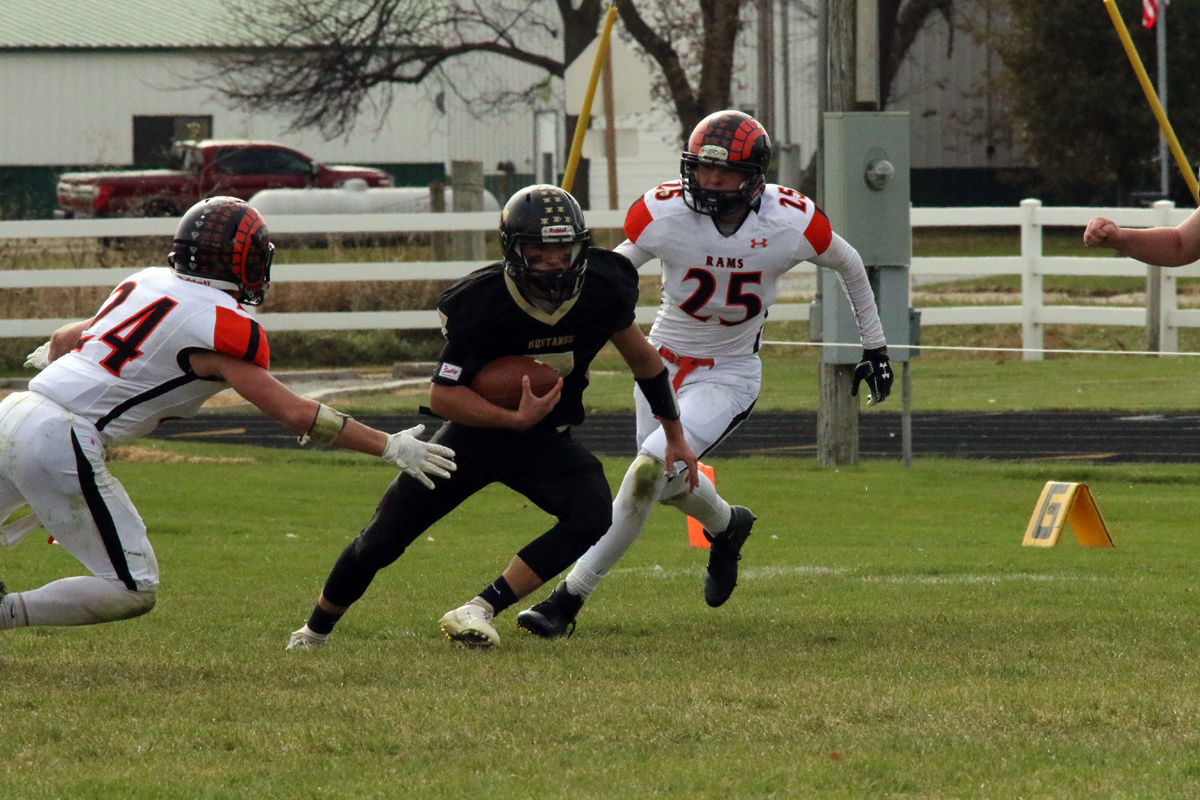 McCool Junc FB vs Crawford (24).jpg